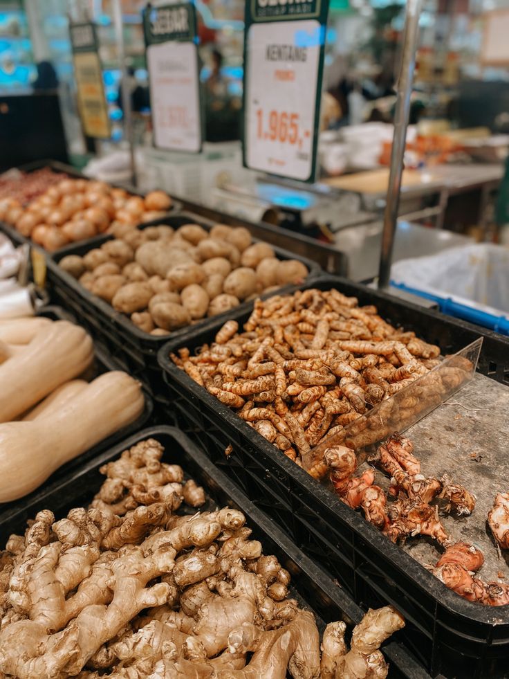 Ratusan Ton Bumbu Khas Indonesia Dikirim ke Arab Saudi untuk Haji 2025