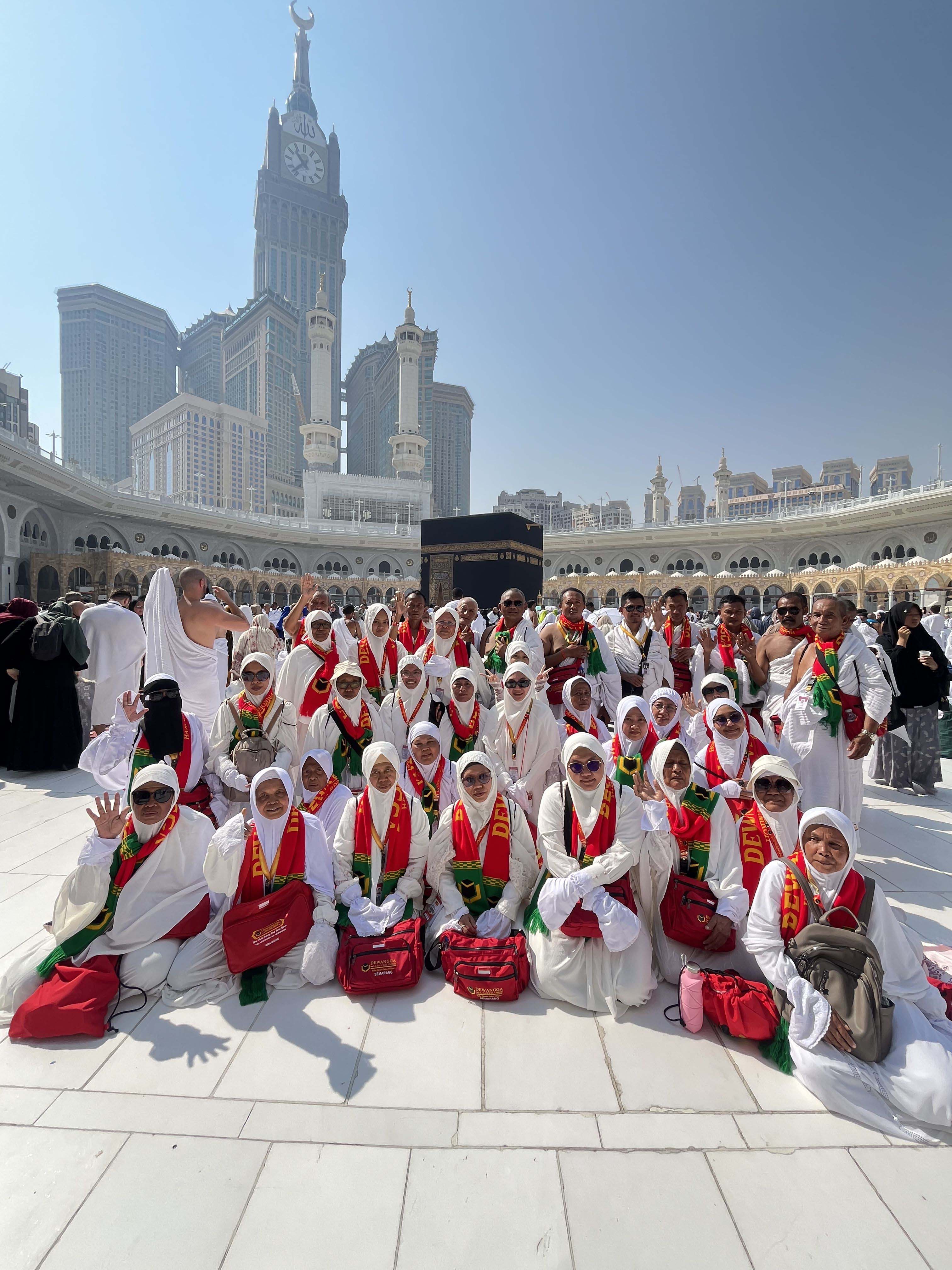 BEDANYA BIAYA HAJI DAN UMRAH?, INI RINCIAN DETAILNYA!